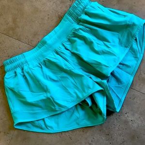 LuLuLemon Hottie Hot Hot shorts